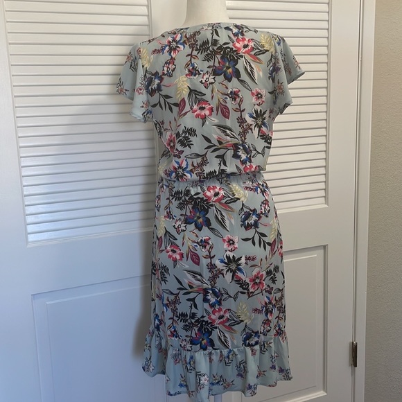 Massini | Floral Dress - Picture 5 of 6